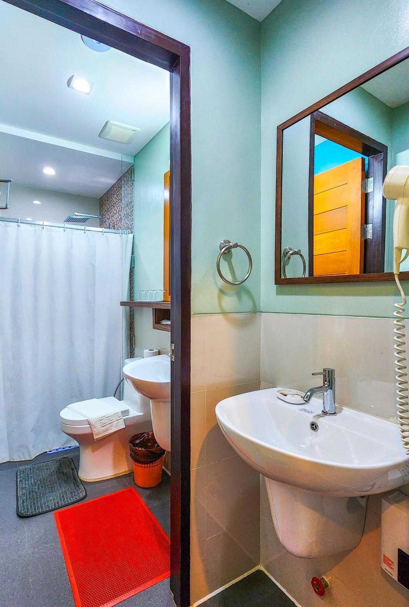Sea Cocoon Hotel إل نيدو الغرفة الصورة